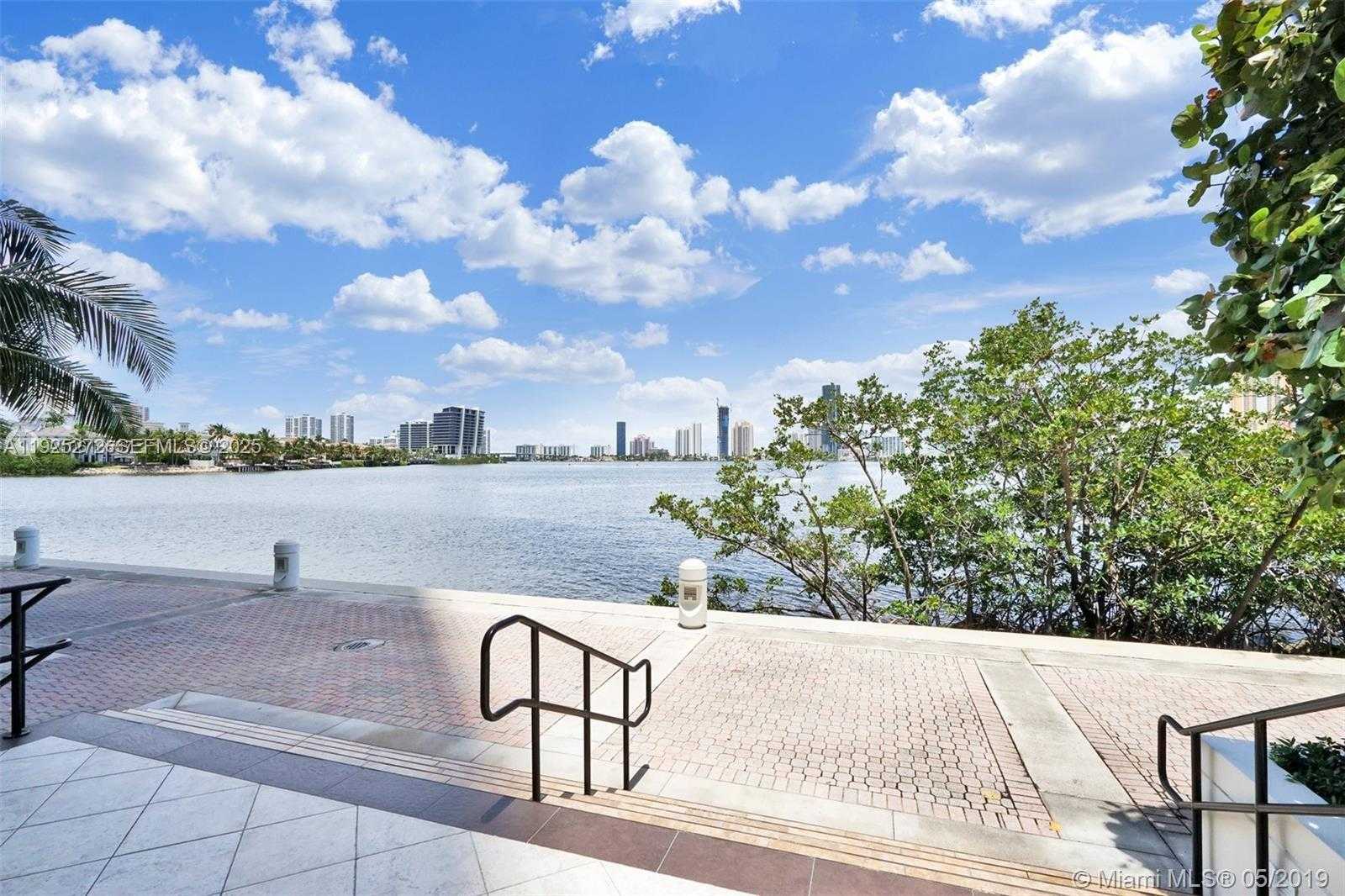 Small Image of 2800 ISLAND BLVD #902, Aventura Number 27