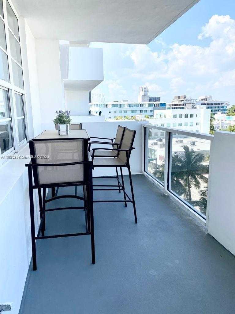 Small Image of 100 LINCOLN RD #608, Miami Beach Number 18