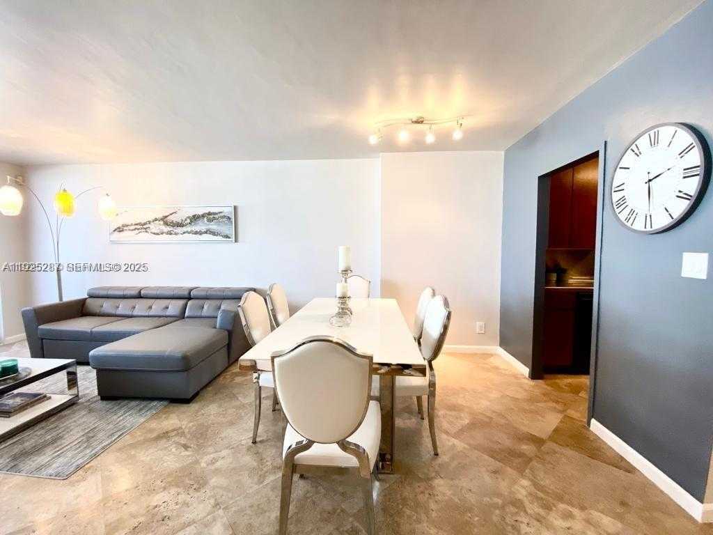 Small Image of 100 LINCOLN RD #608, Miami Beach Number 2