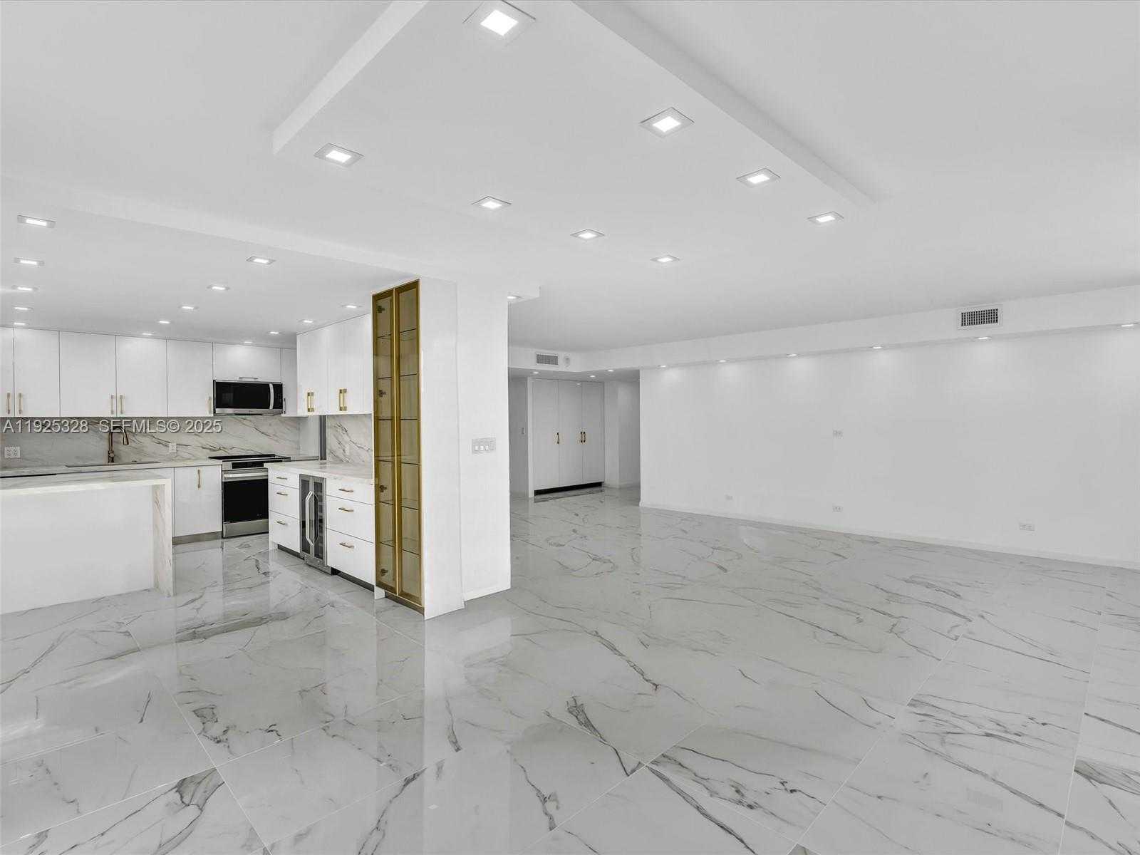 Small Image of 230 174TH ST #712, Sunny Isles Beach Number 12