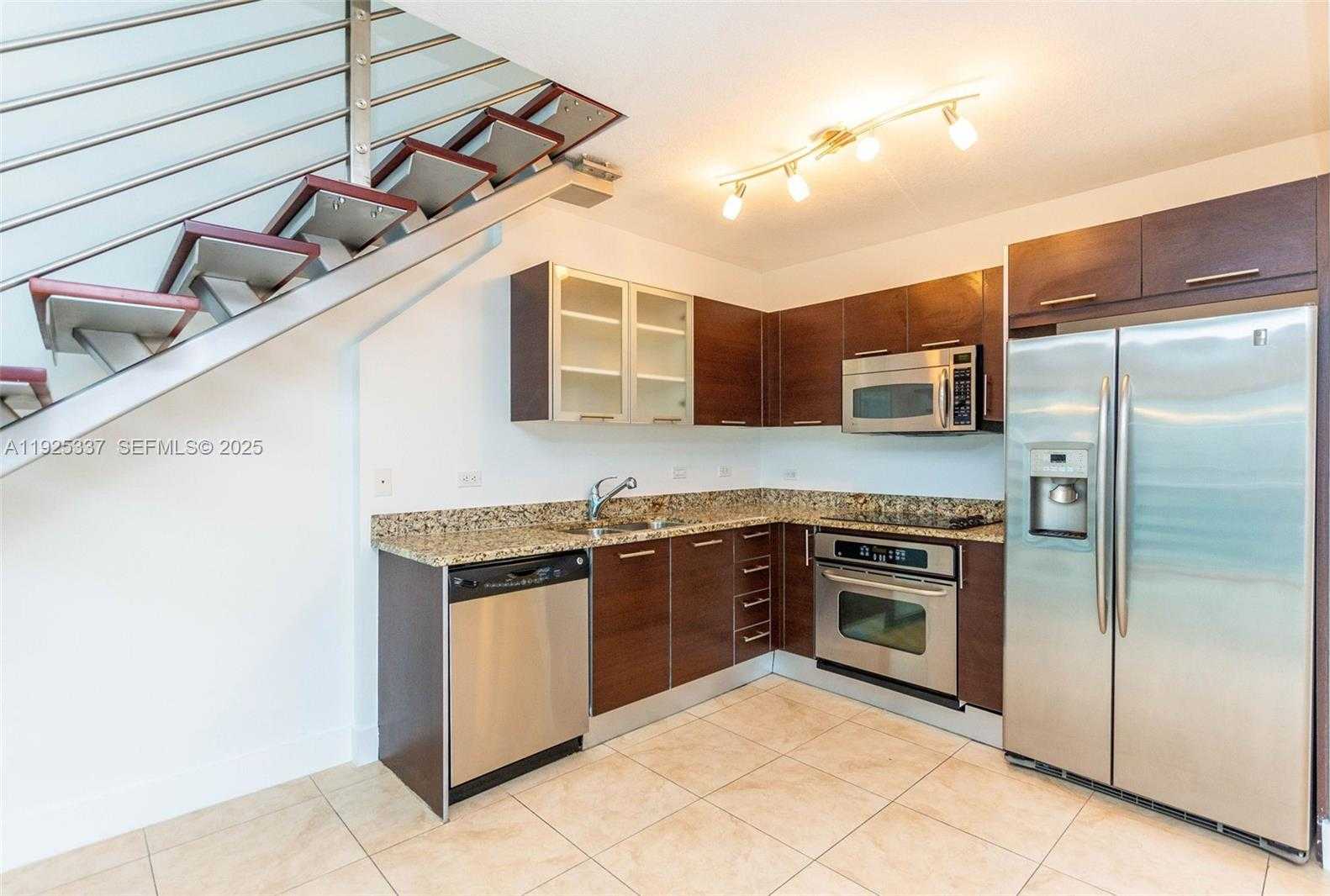 Small Image of 41 SOUTH EAST 5TH ST #2314, Miami Number 15