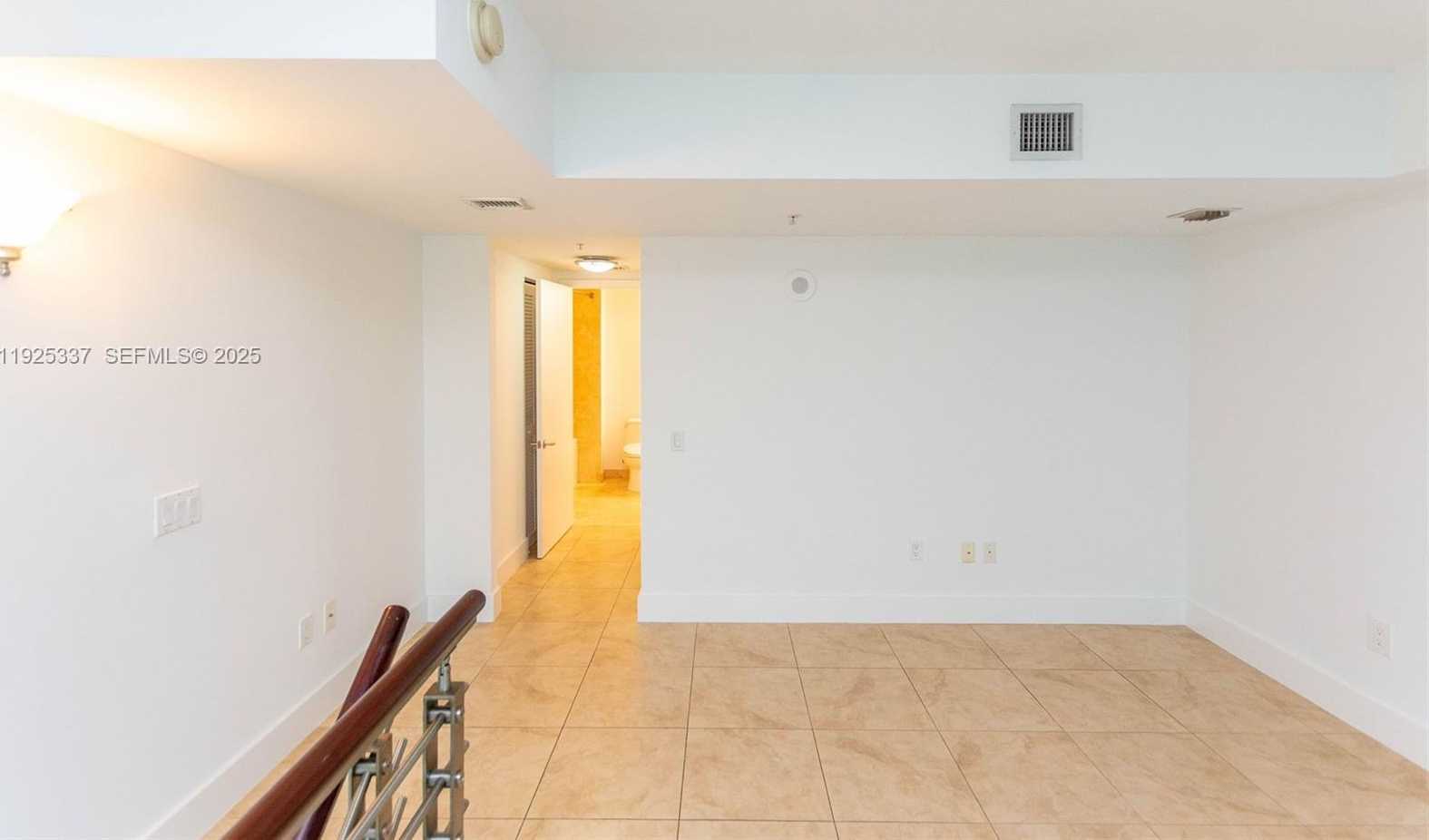 Small Image of 41 SOUTH EAST 5TH ST #2314, Miami Number 24