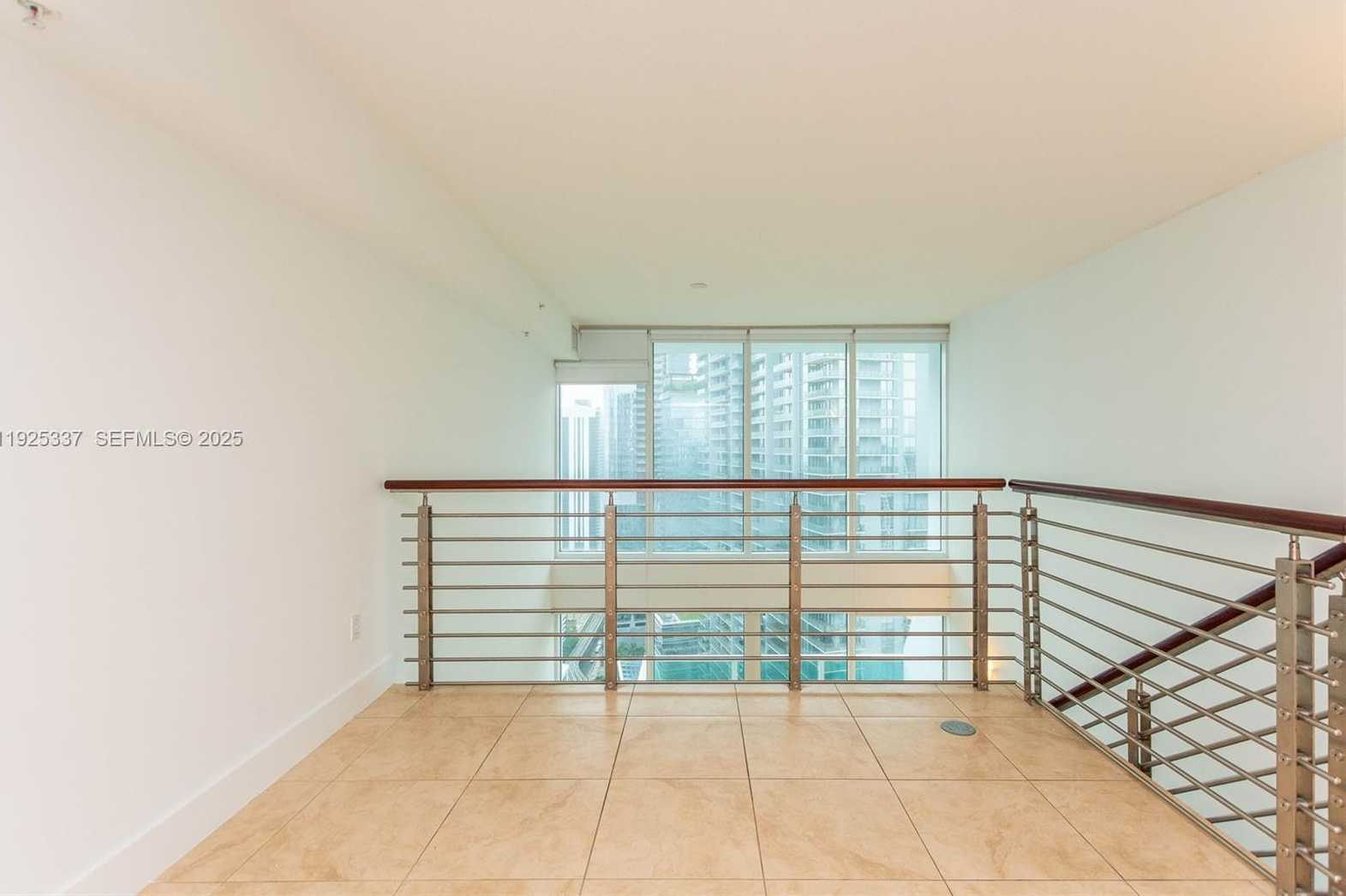 Small Image of 41 SOUTH EAST 5TH ST #2314, Miami Number 25