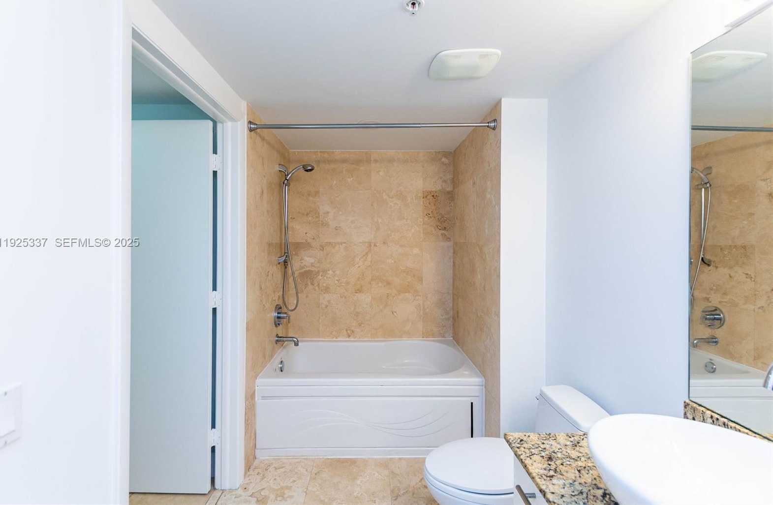 Small Image of 41 SOUTH EAST 5TH ST #2314, Miami Number 29