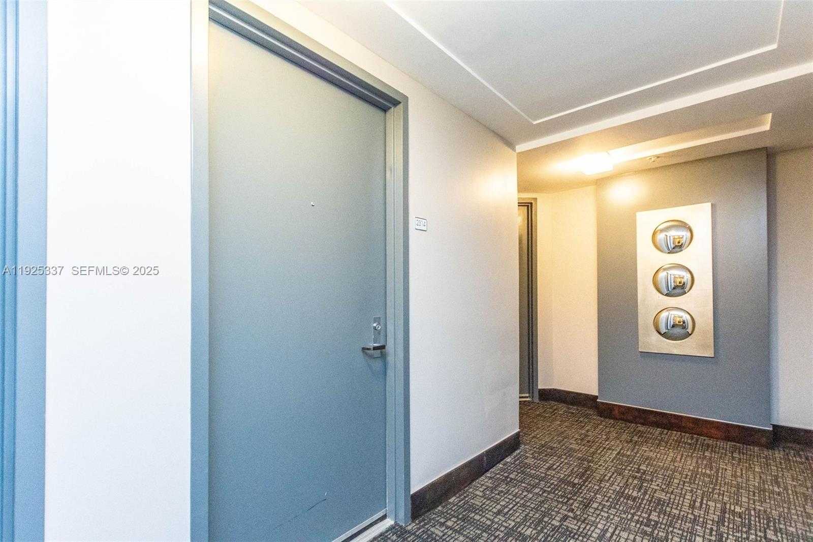 Small Image of 41 SOUTH EAST 5TH ST #2314, Miami Number 37