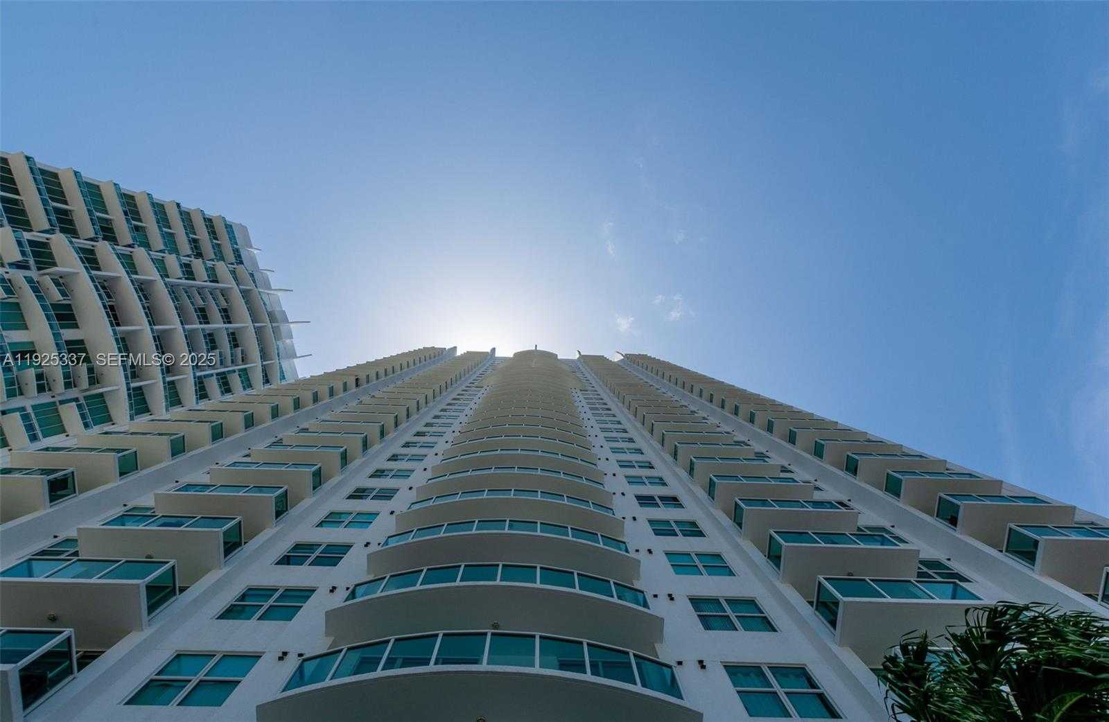 Small Image of 41 SOUTH EAST 5TH ST #2314, Miami Number 51