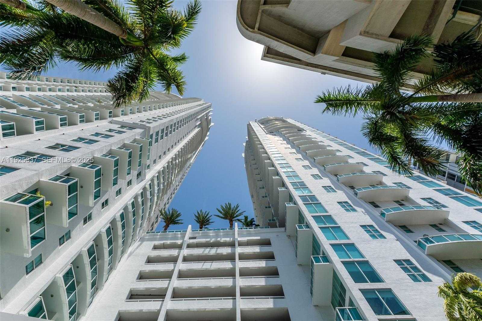 Small Image of 41 SOUTH EAST 5TH ST #2314, Miami Number 73