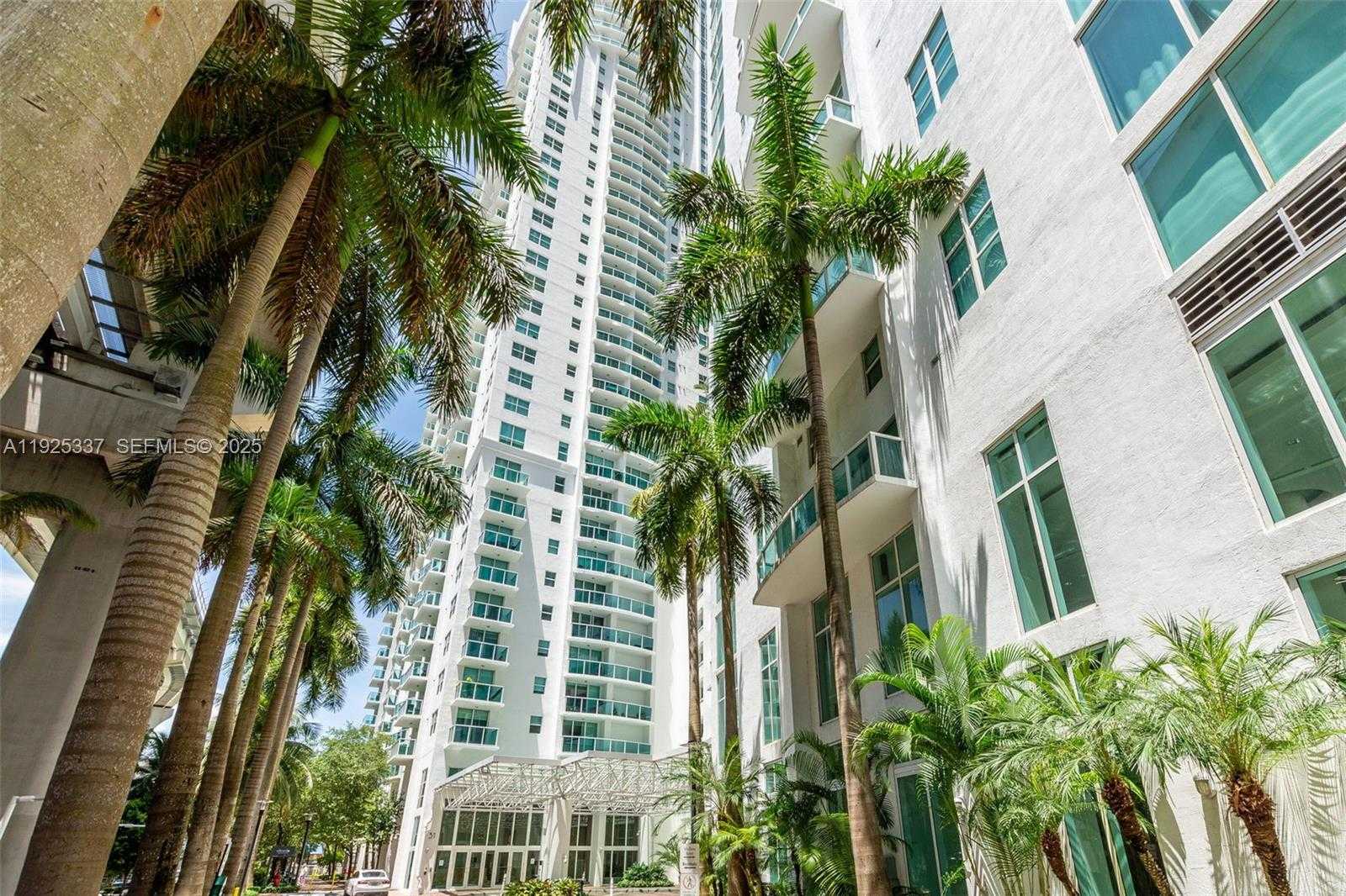 Small Image of 41 SOUTH EAST 5TH ST #2314, Miami Number 75