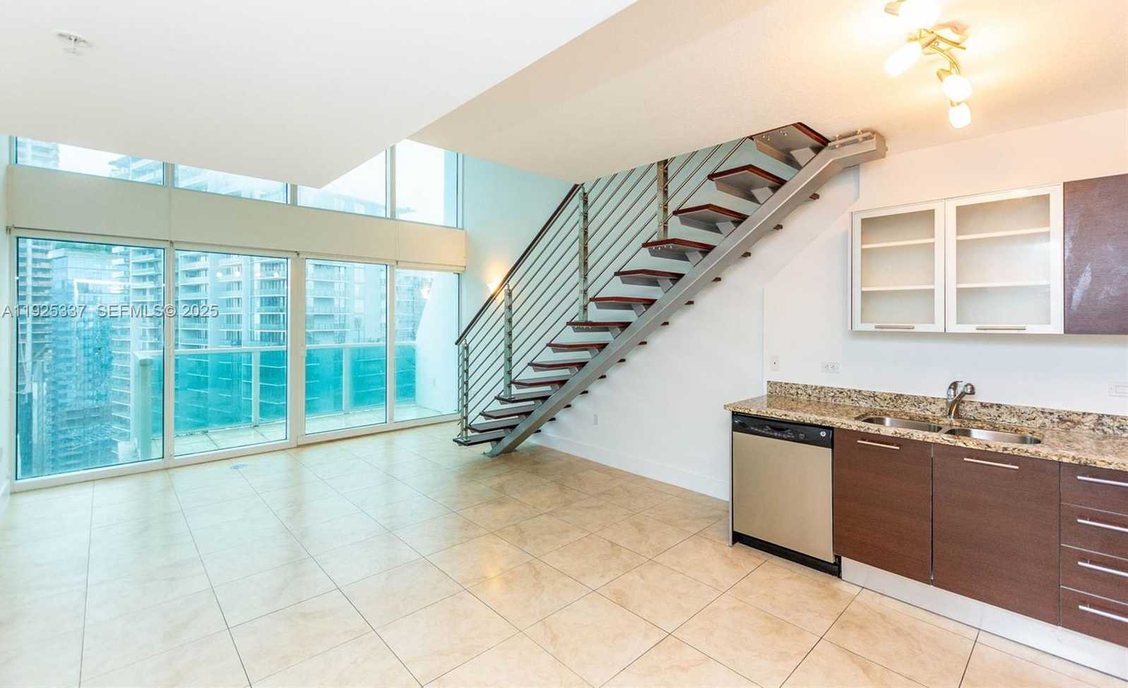 Small Image of 41 SOUTH EAST 5TH ST #2314, Miami Number 9
