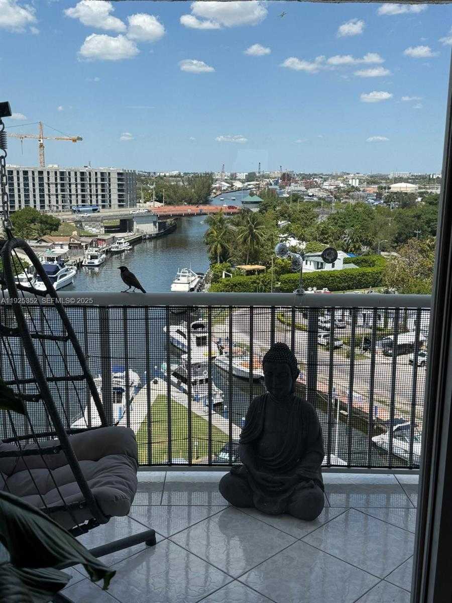 Small Image of 1800 NORTH WEST 24TH AVE #1004, Miami Number 12