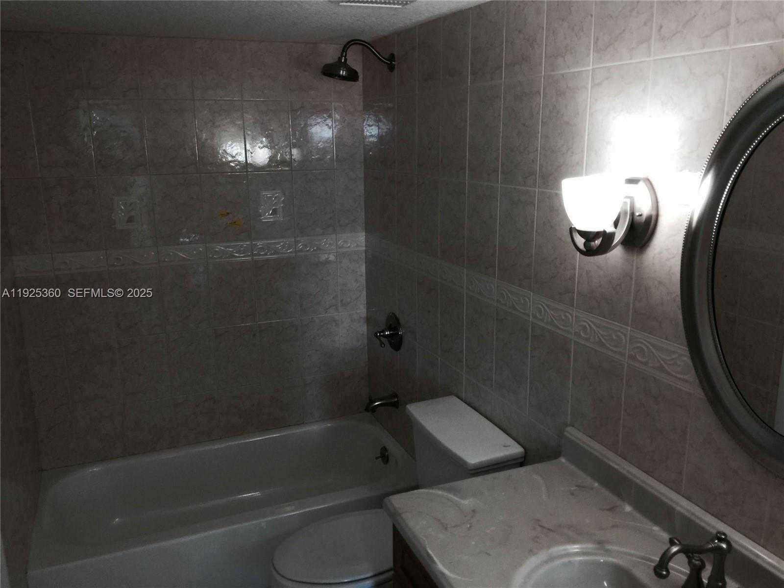 Small Image of 2780 WEST 76TH ST #205, Hialeah Number 16