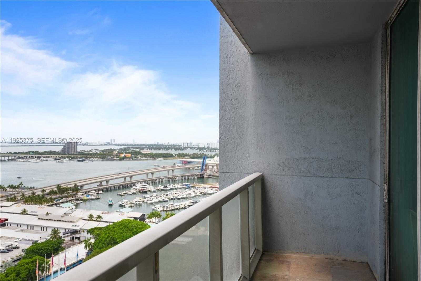 Small Image of 244 BISCAYNE BLVD #2306, Miami Number 2