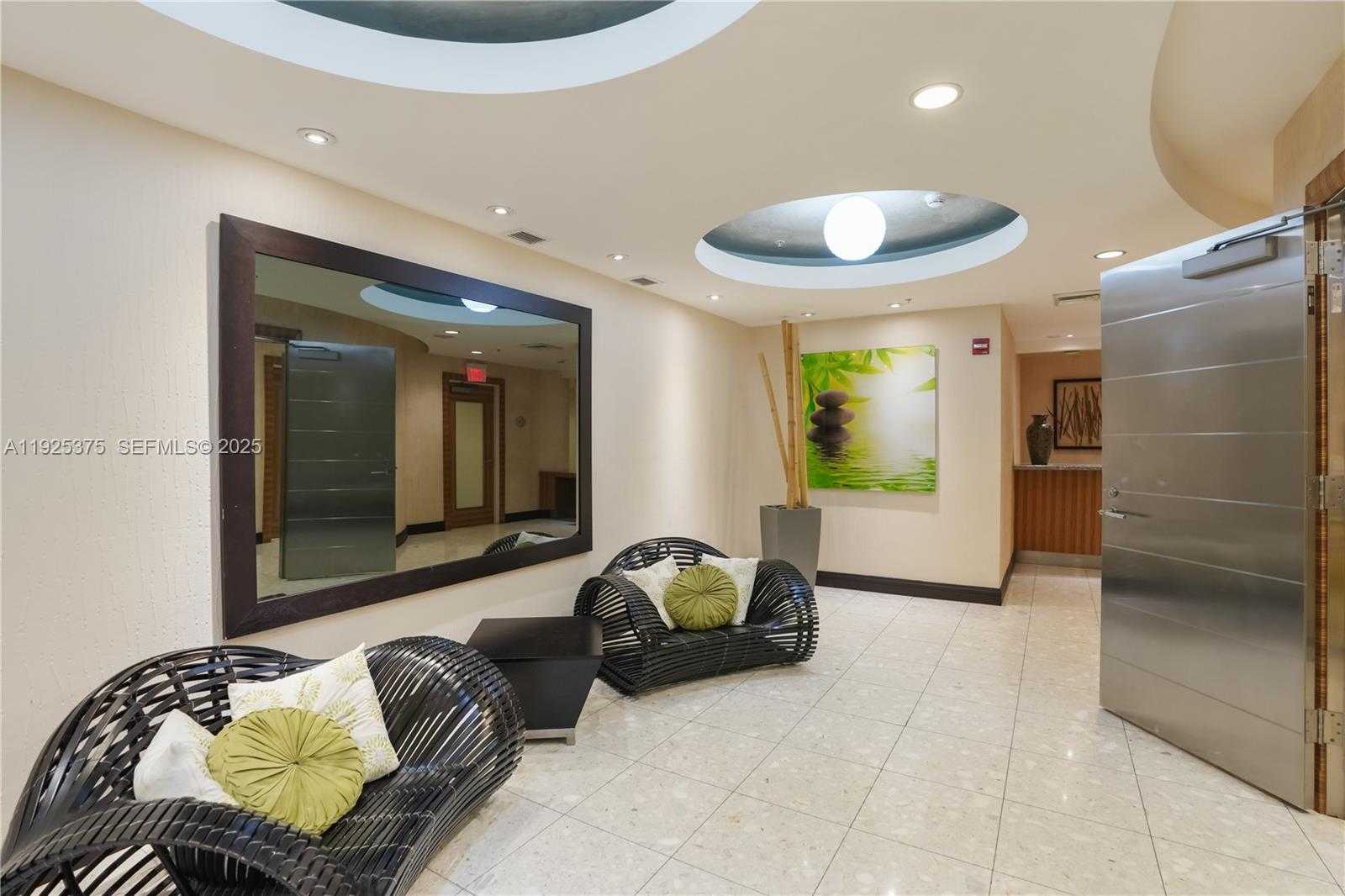 Small Image of 244 BISCAYNE BLVD #2306, Miami Number 22