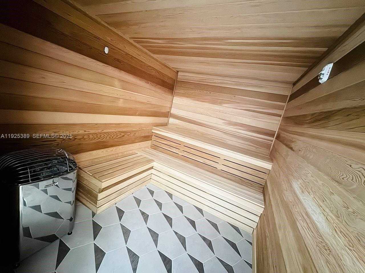 Small Image of 11 NORTH EAST 6TH #2813, Miami Number 10