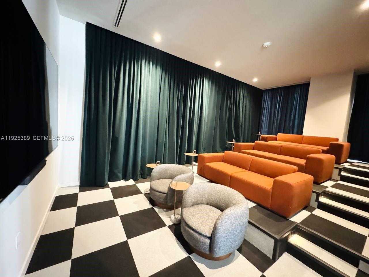 Small Image of 11 NORTH EAST 6TH #2813, Miami Number 8