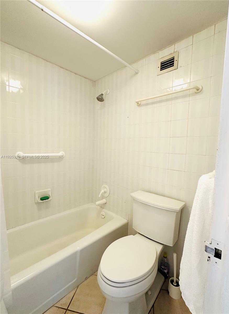 Small Image of 100 LINCOLN RD #1427, Miami Beach Number 15