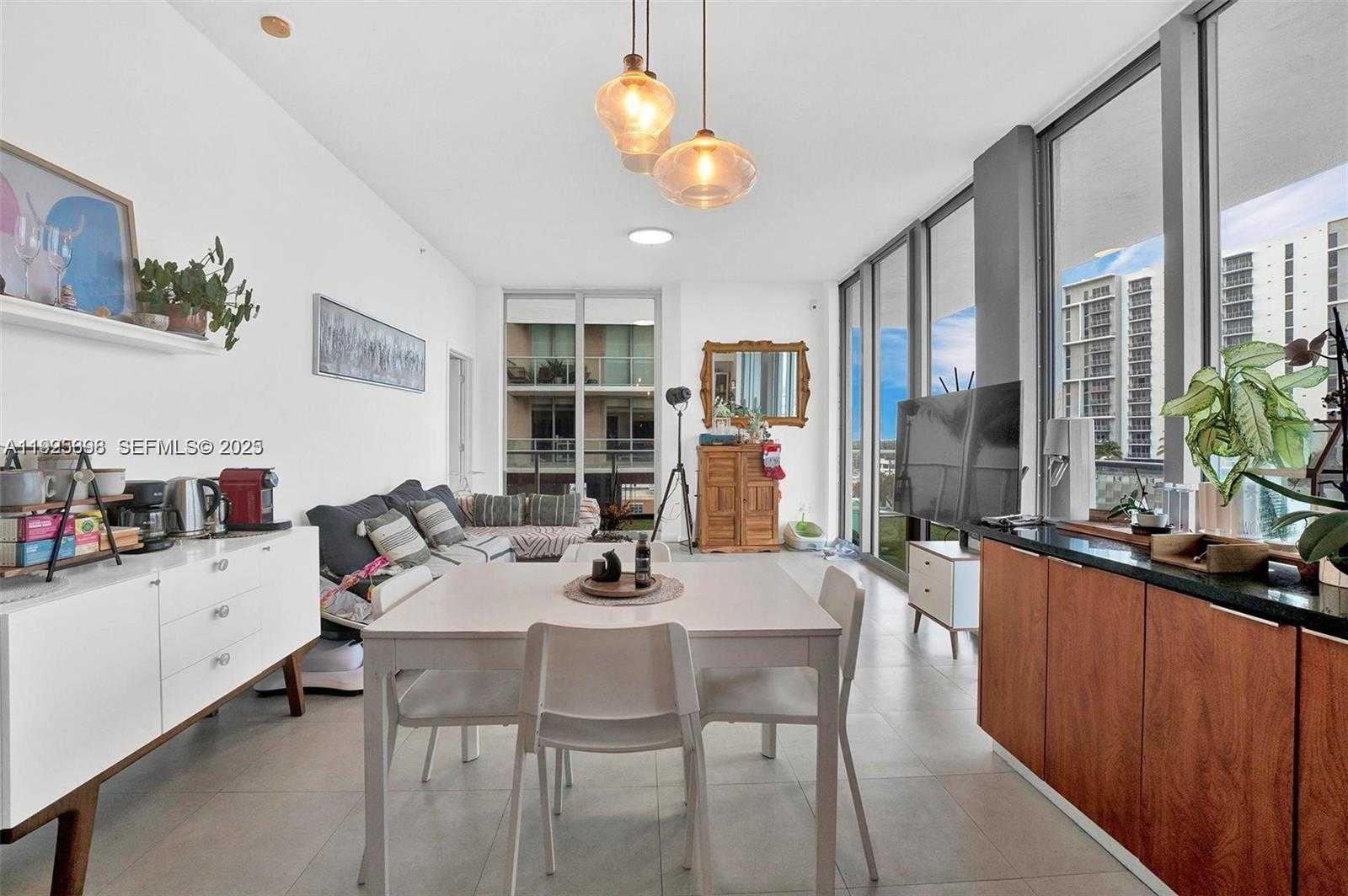 Small Image of 3470 EAST COAST AVE #H0904, Miami Number 11