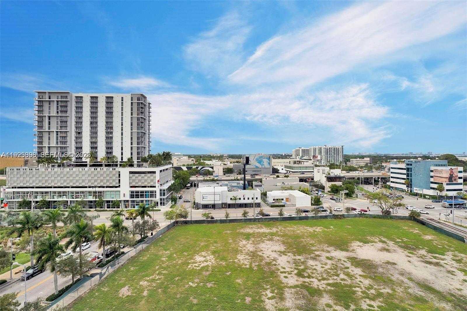 Small Image of 3470 EAST COAST AVE #H0904, Miami Number 30