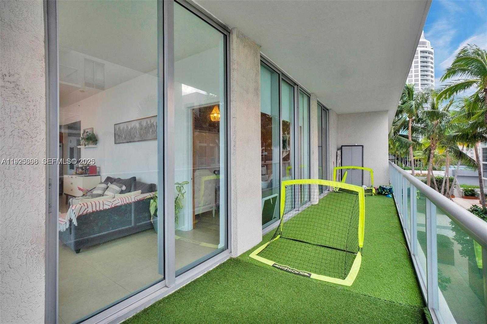 Small Image of 3470 EAST COAST AVE #H0904, Miami Number 40