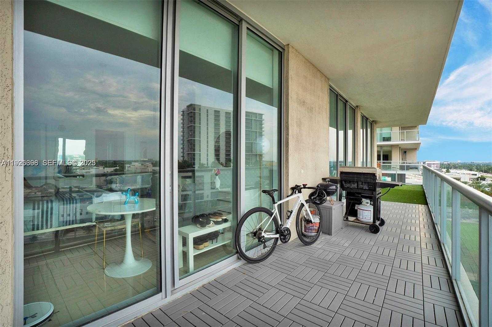 Small Image of 3470 EAST COAST AVE #H0904, Miami Number 41