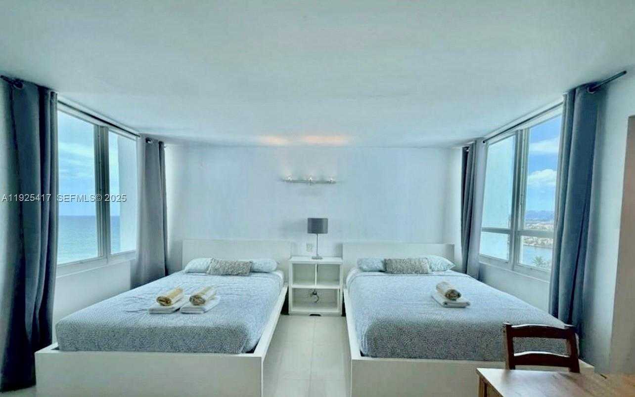 Small Image of 5445 COLLINS AVE #1504, Miami Beach Number 2