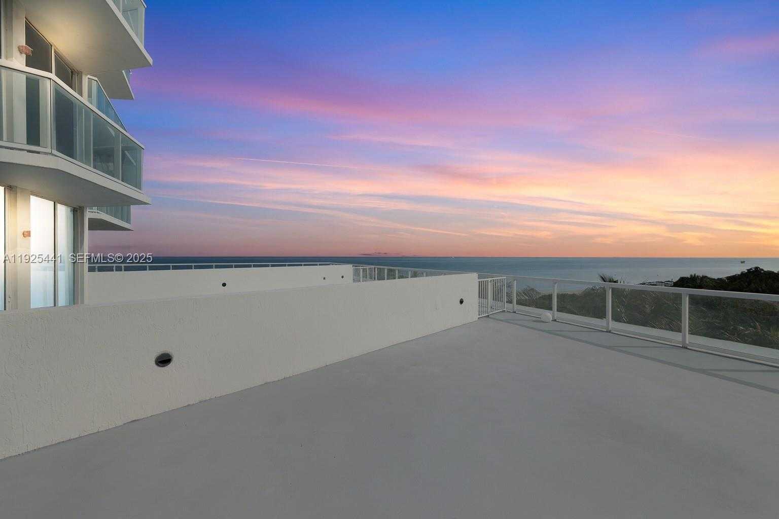 Small Image of 6515 COLLINS AVE #605, Miami Beach Number 1