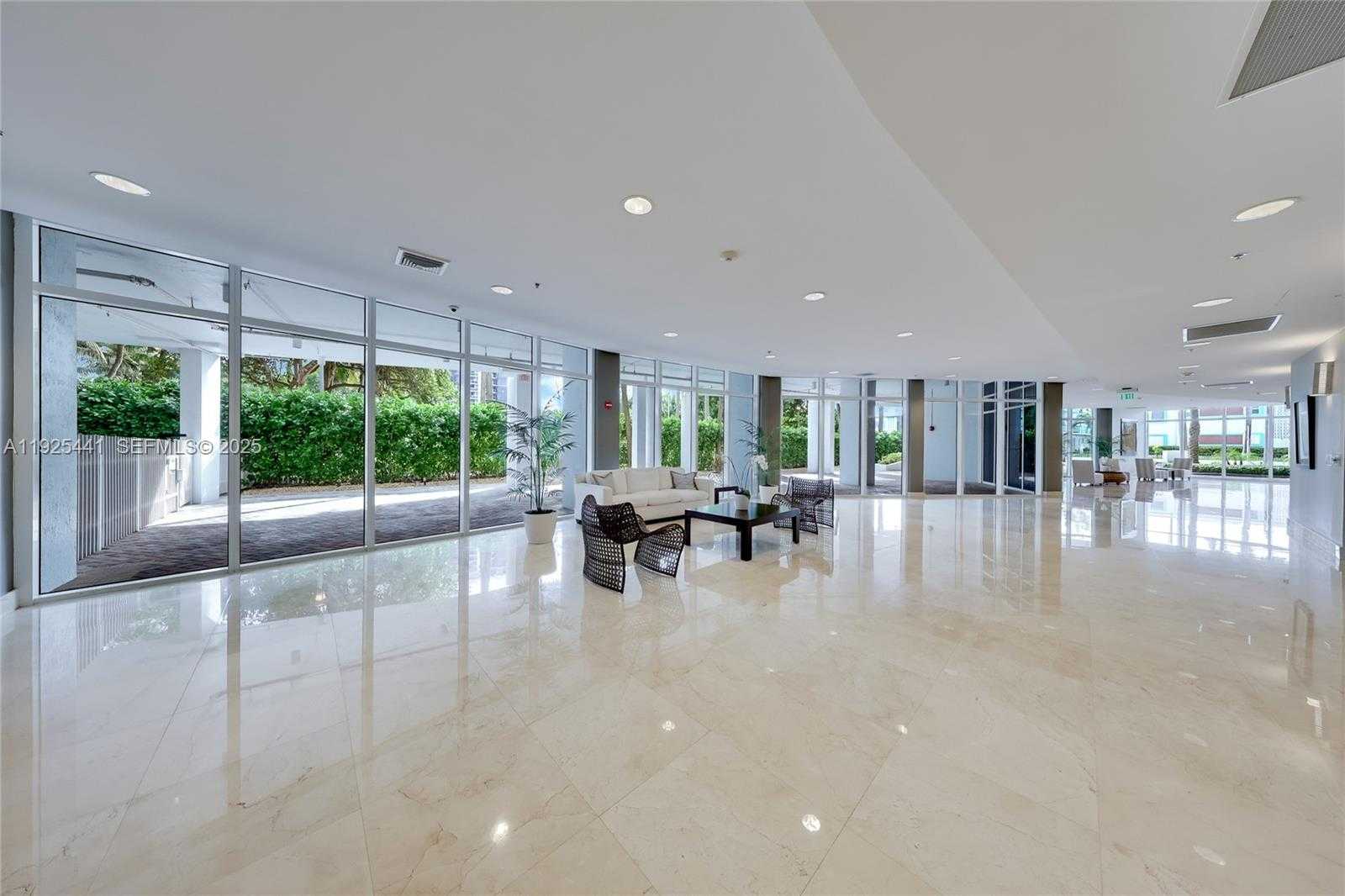 Small Image of 6515 COLLINS AVE #605, Miami Beach Number 15