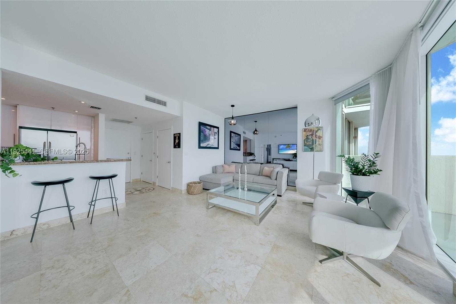 Small Image of 6515 COLLINS AVE #605, Miami Beach Number 5