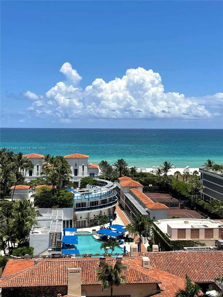 Small Image of 5900 COLLINS AVE #1104, Miami Beach Number 23