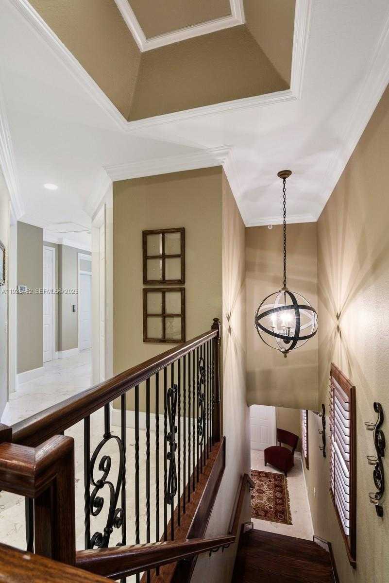 Small Image of 2782 KINSINGTON CIR #25-4, Weston Number 11