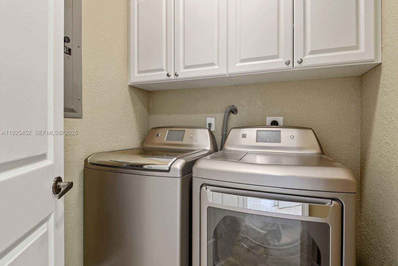 Small Image of 2782 KINSINGTON CIR #25-4, Weston Number 18