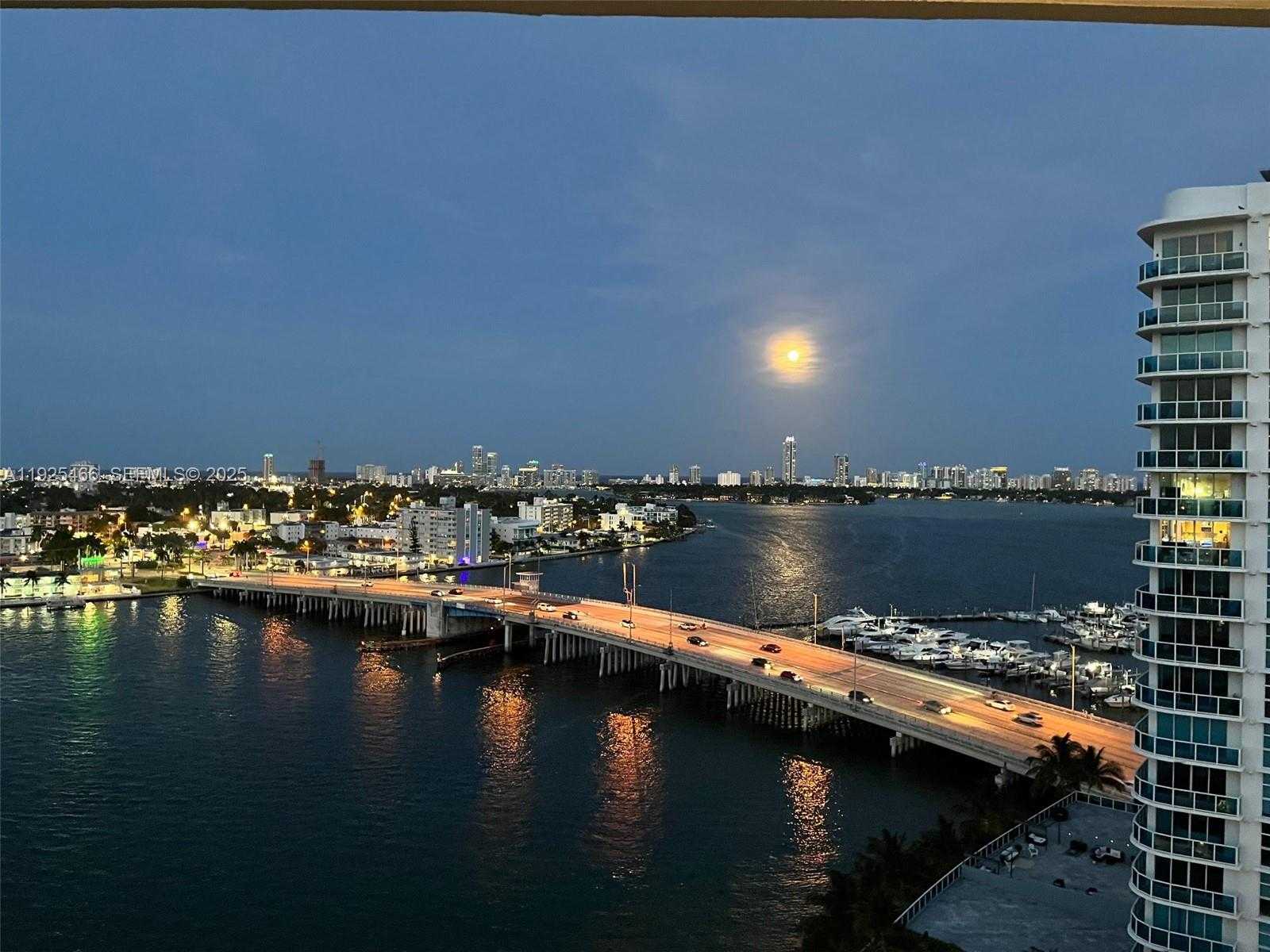 Small Image of 1865 79TH ST CSWY #PHI, North Bay Village Number 45