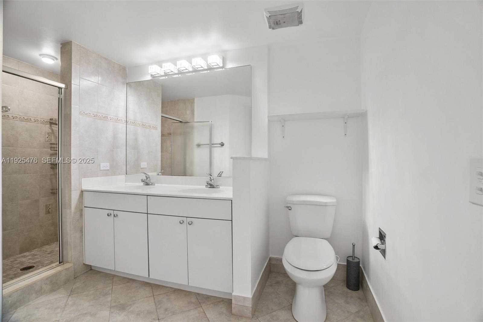 Small Image of 17150 NORTH BAY RD #2706, Sunny Isles Beach Number 21
