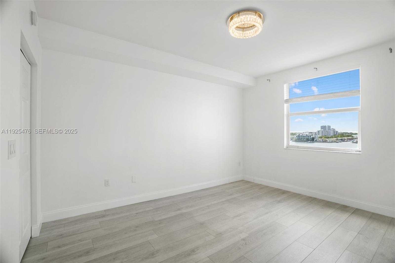 Small Image of 17150 NORTH BAY RD #2706, Sunny Isles Beach Number 22