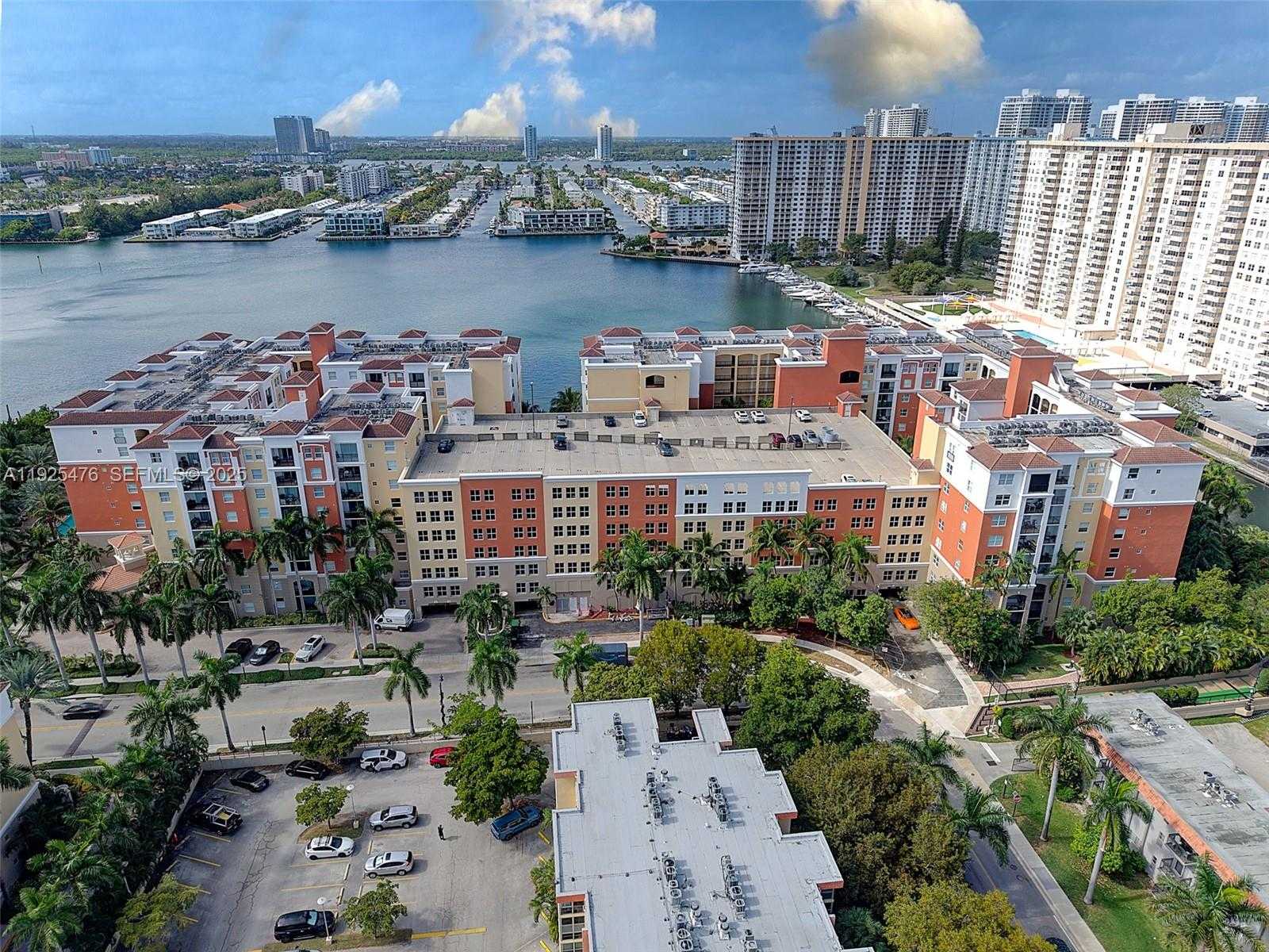 Small Image of 17150 NORTH BAY RD #2706, Sunny Isles Beach Number 48