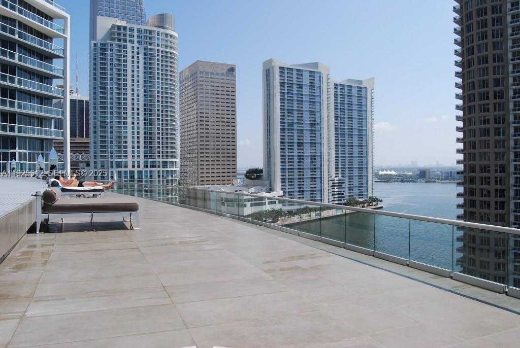 Small Image of 485 BRICKELL AVE #3307, Miami Number 14