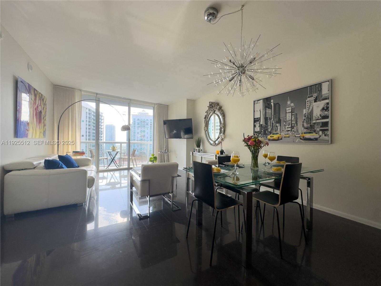 Small Image of 485 BRICKELL AVE #3307, Miami Number 3