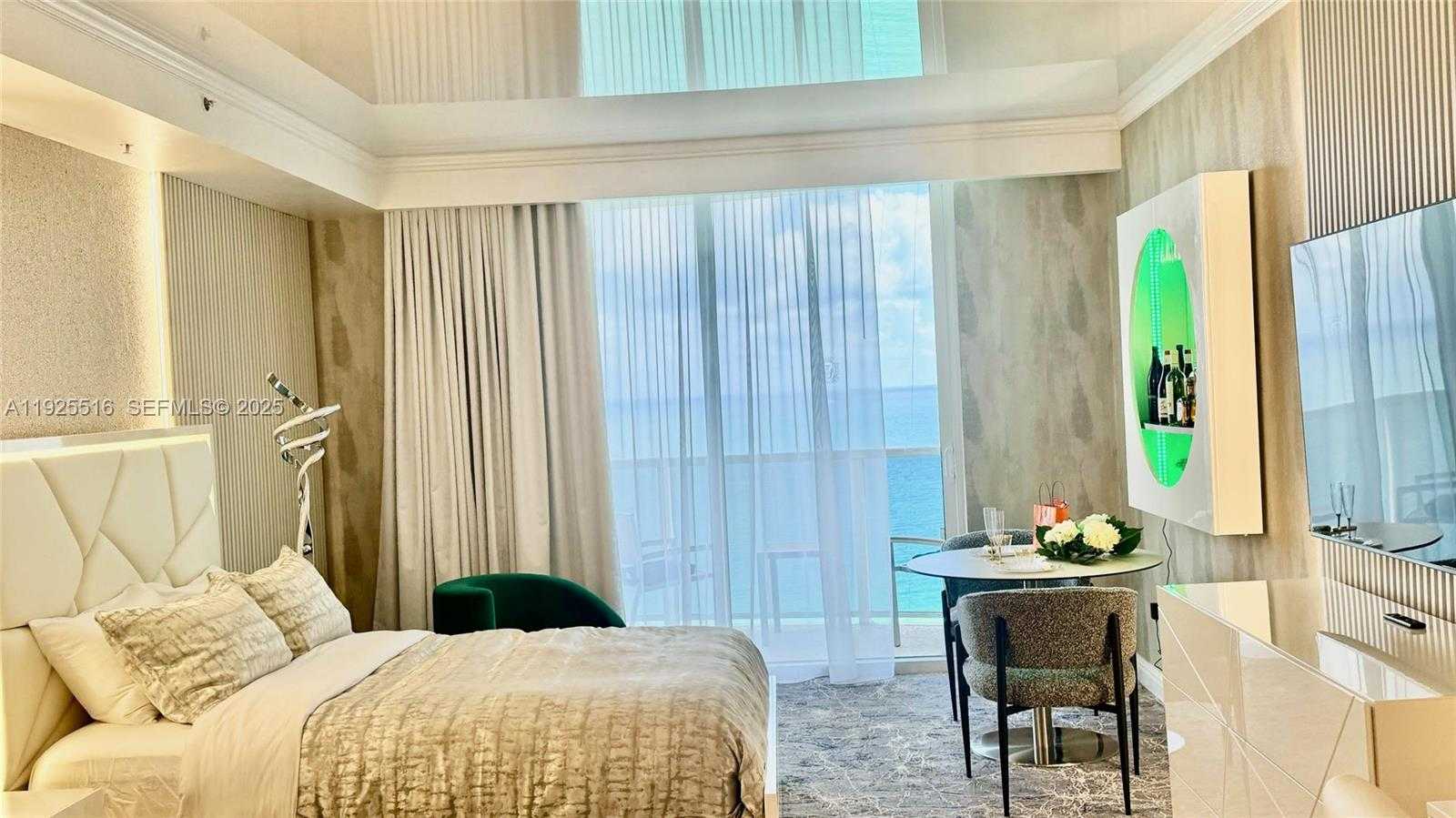 Small Image of 18001 COLLINS AVE #2512, Sunny Isles Beach Number 1