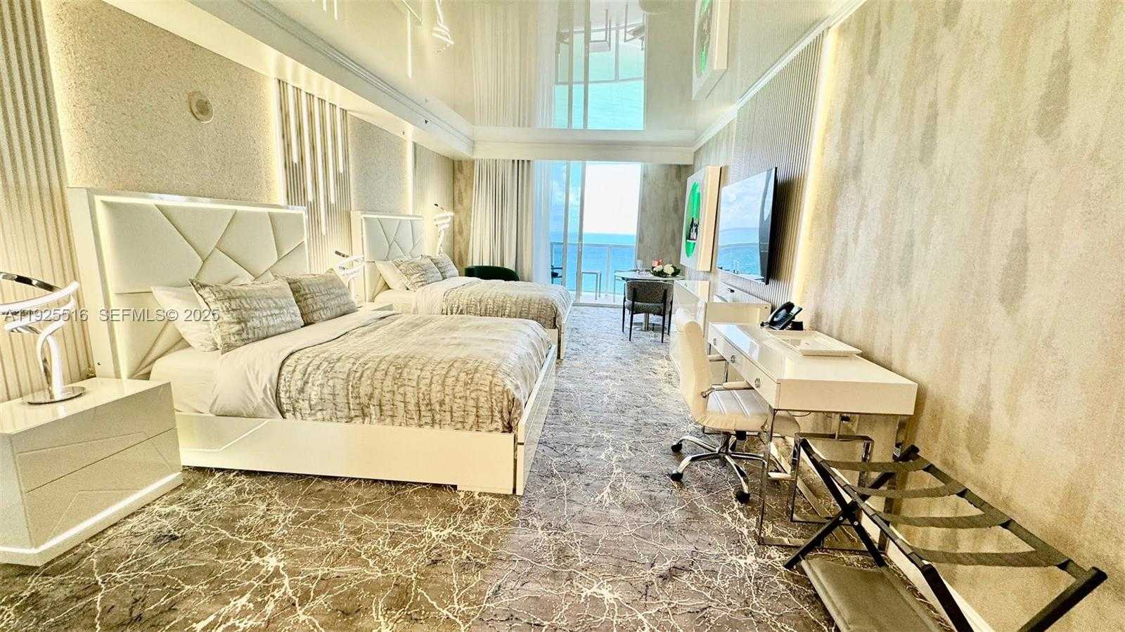 Small Image of 18001 COLLINS AVE #2512, Sunny Isles Beach Number 2