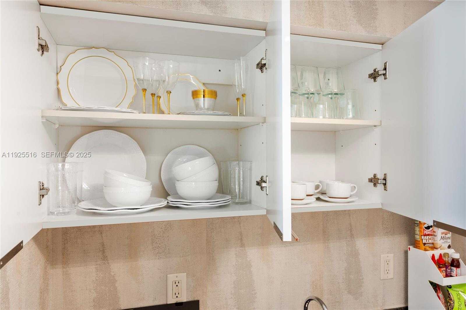 Small Image of 18001 COLLINS AVE #2512, Sunny Isles Beach Number 20