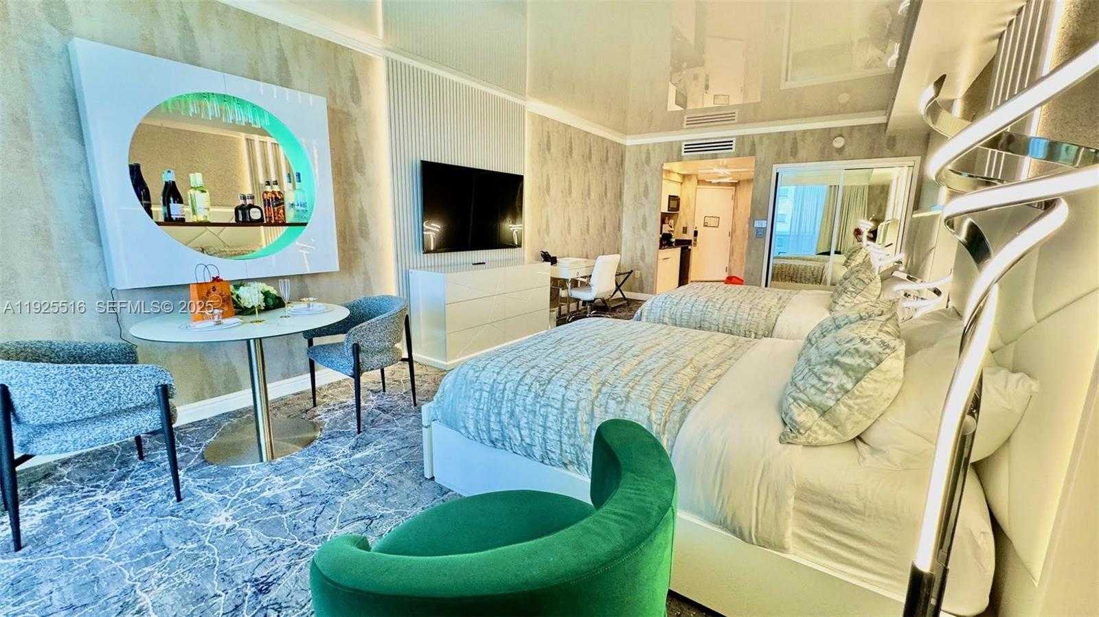 Small Image of 18001 COLLINS AVE #2512, Sunny Isles Beach Number 7