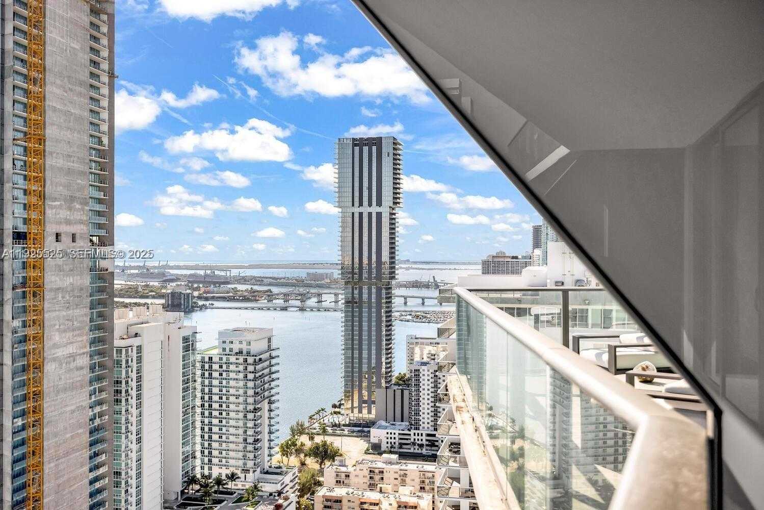 Small Image of 460 NORTH EAST 28TH ST #3907, Miami Number 24