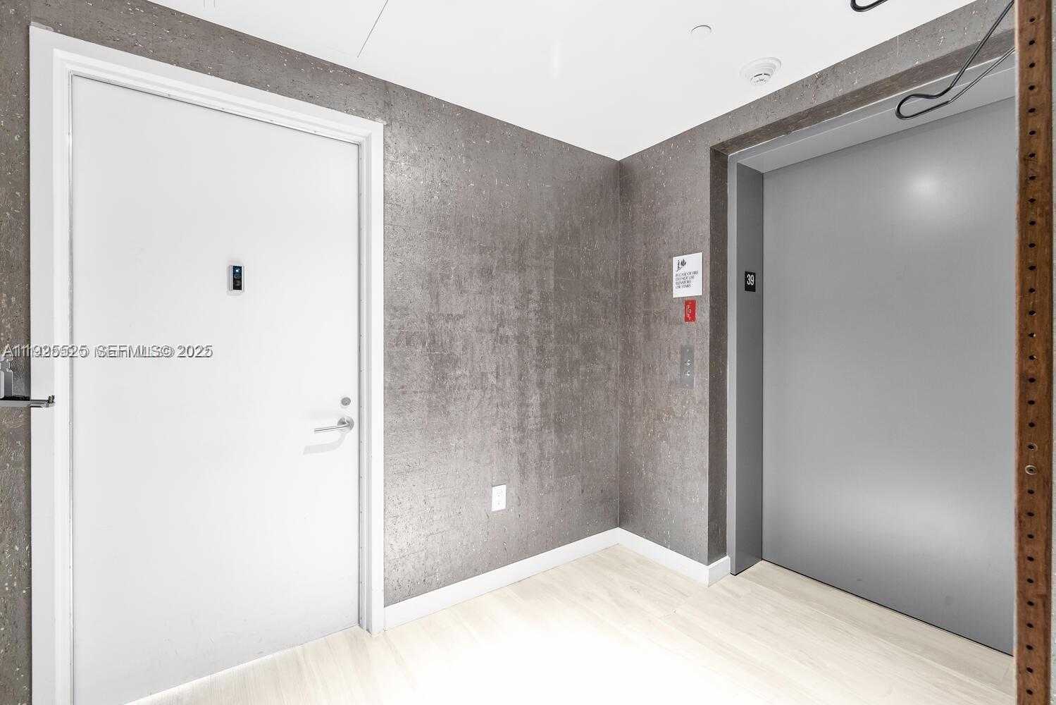 Small Image of 460 NORTH EAST 28TH ST #3907, Miami Number 28