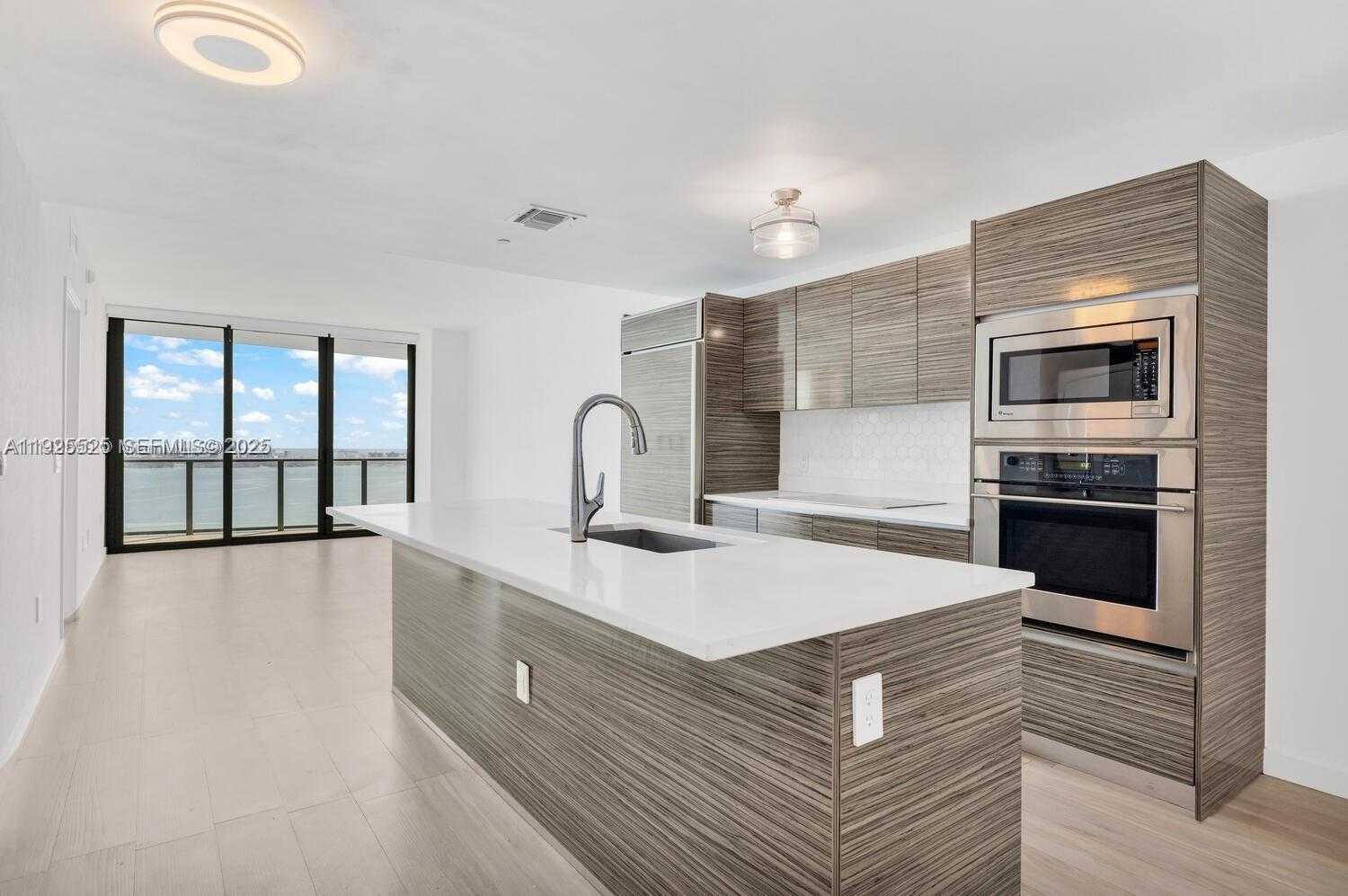 Small Image of 460 NORTH EAST 28TH ST #3907, Miami Number 4