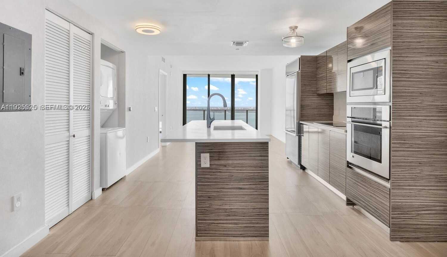 Small Image of 460 NORTH EAST 28TH ST #3907, Miami Number 8