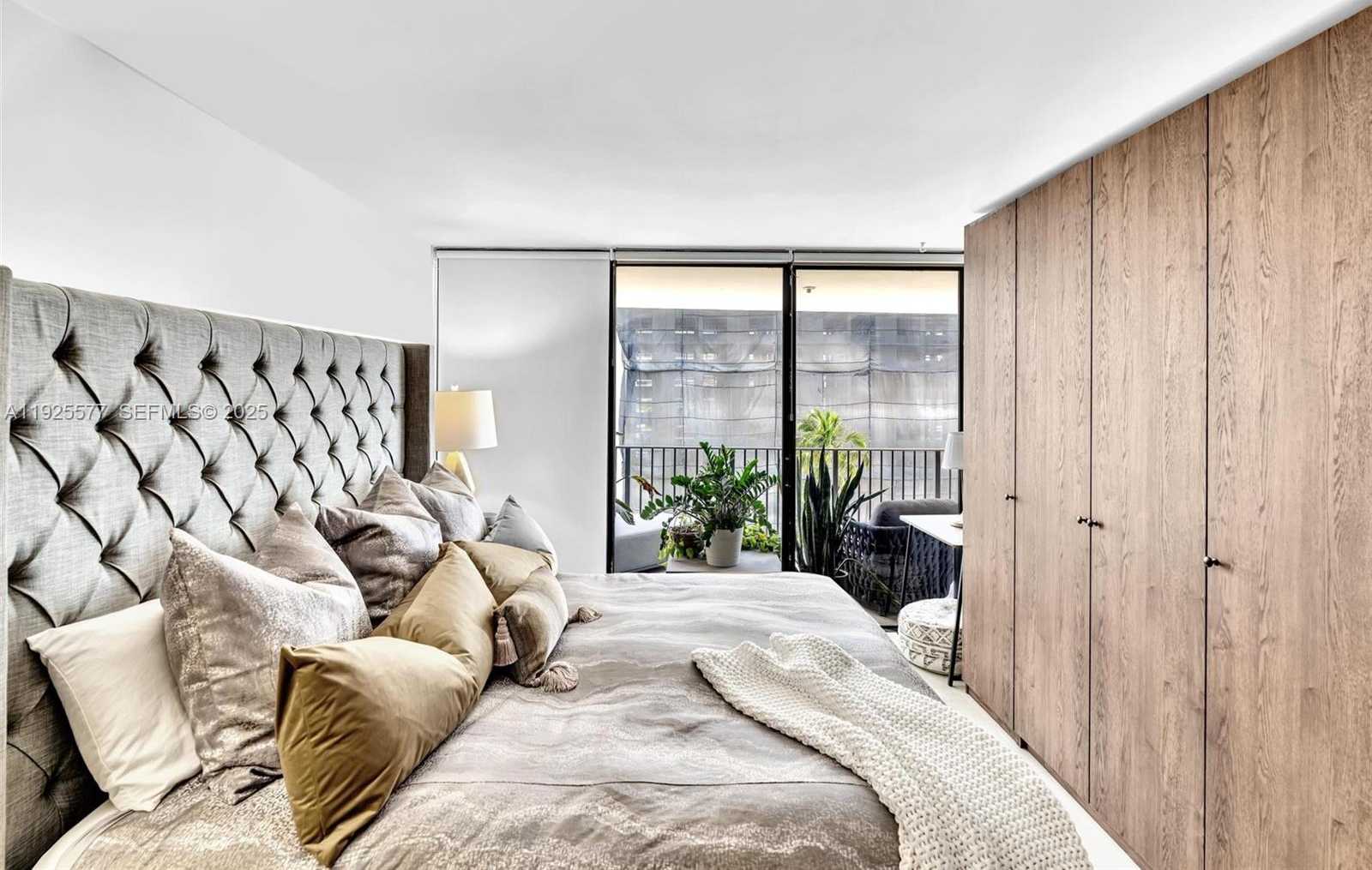 Small Image of 1865 BRICKELL AVE #A703, Miami Number 11