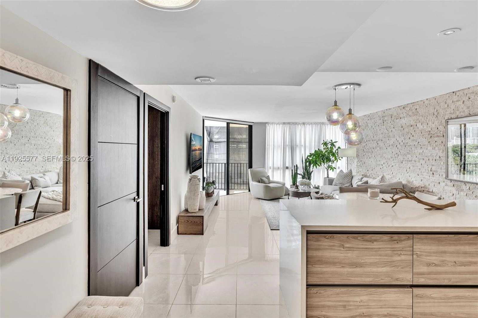 Small Image of 1865 BRICKELL AVE #A703, Miami Number 56