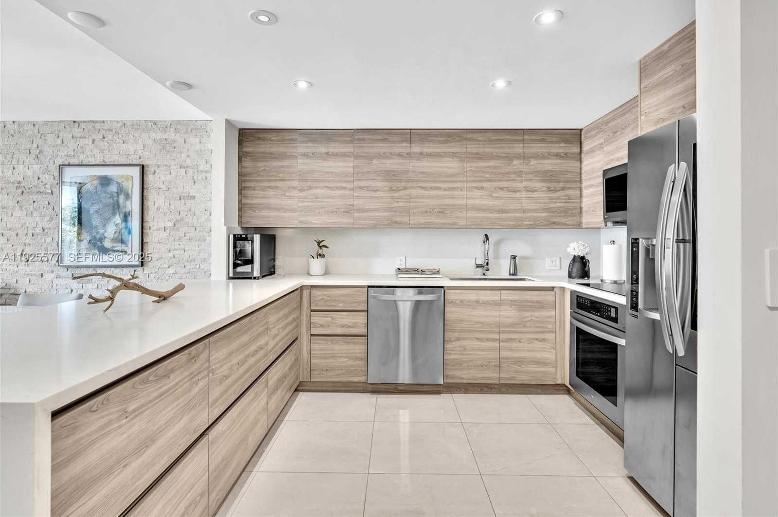 Small Image of 1865 BRICKELL AVE #A703, Miami Number 8