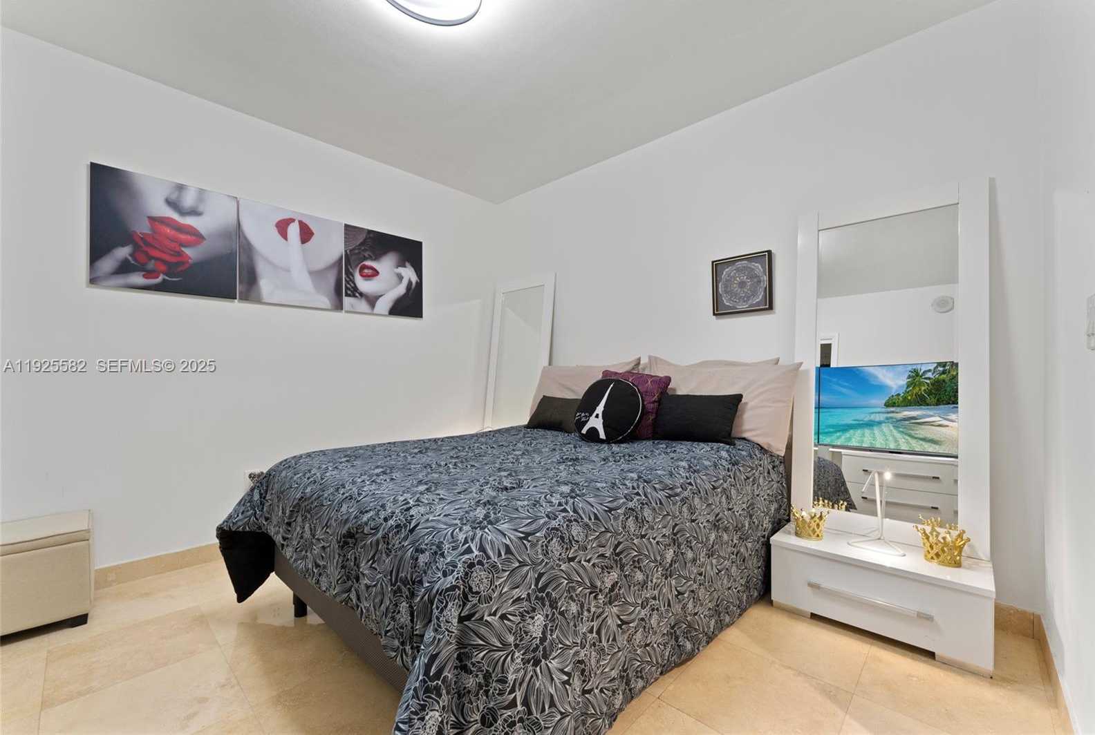 Small Image of 1830 SOUTH OCEAN DR #1612, Hallandale Beach Number 14