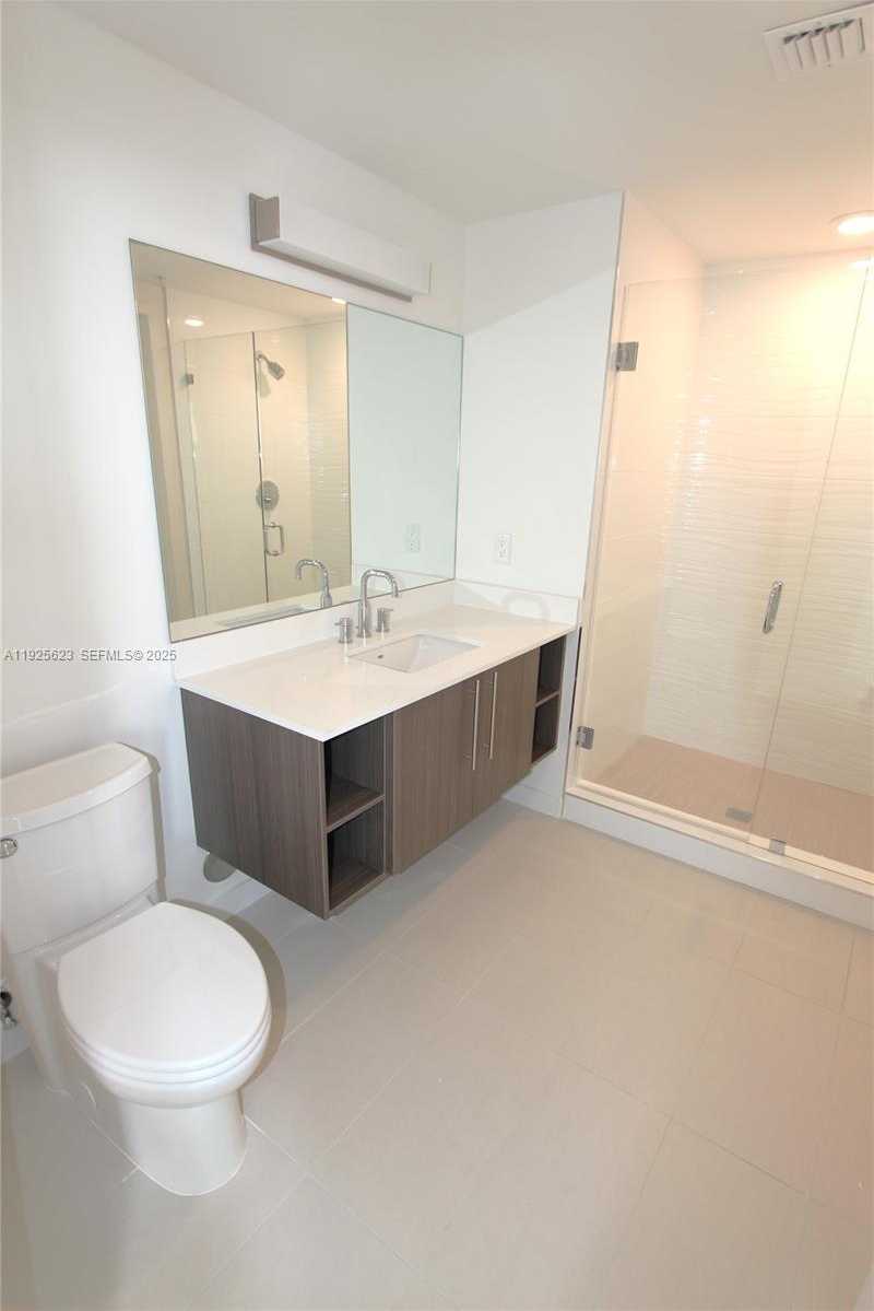 Imagen de Pequeño Objeto